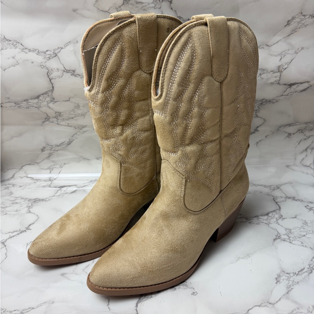 Women’s UNIONBAY Dolly Beige Heeled Cowboy Boots US Size 6,5